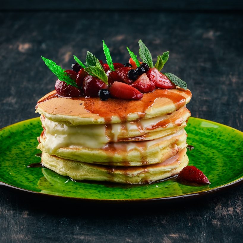 Pulchne pancakes z szampańską truskawką Kuchnia dla dorosłych