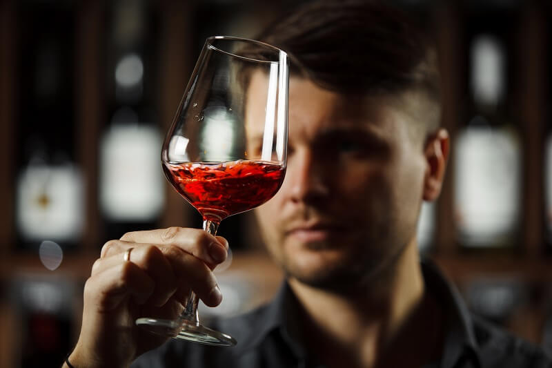 Degustowanie wina. Jak smakować wino?