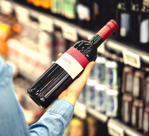 jak wybrać wino w markecie?