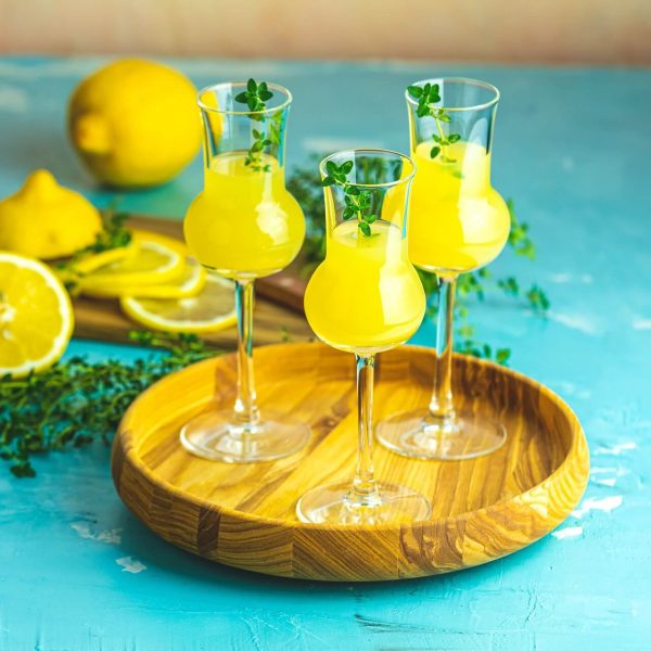 Włoski likier cytrynowy limoncello