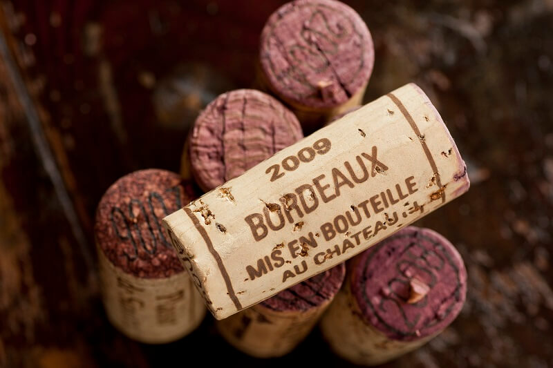 Podstawowe informacje, które warto wiedzieć o Bordeaux
