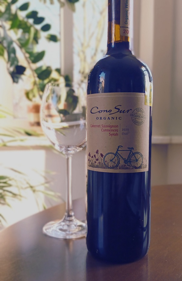 Cono Sur Organic Cabernet Sauvignon Syrah Carménère - dobre wino z Żabki