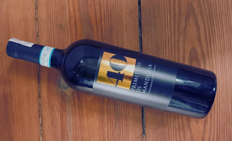 40 Primitivo di Manduria - dobre wino z Biedronki