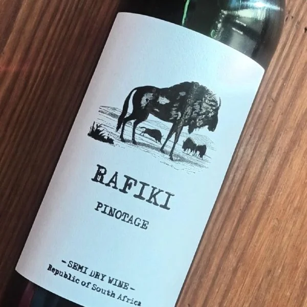 Rafiki Pinotage - czerwone wino z Żabki. Test. Recenzja