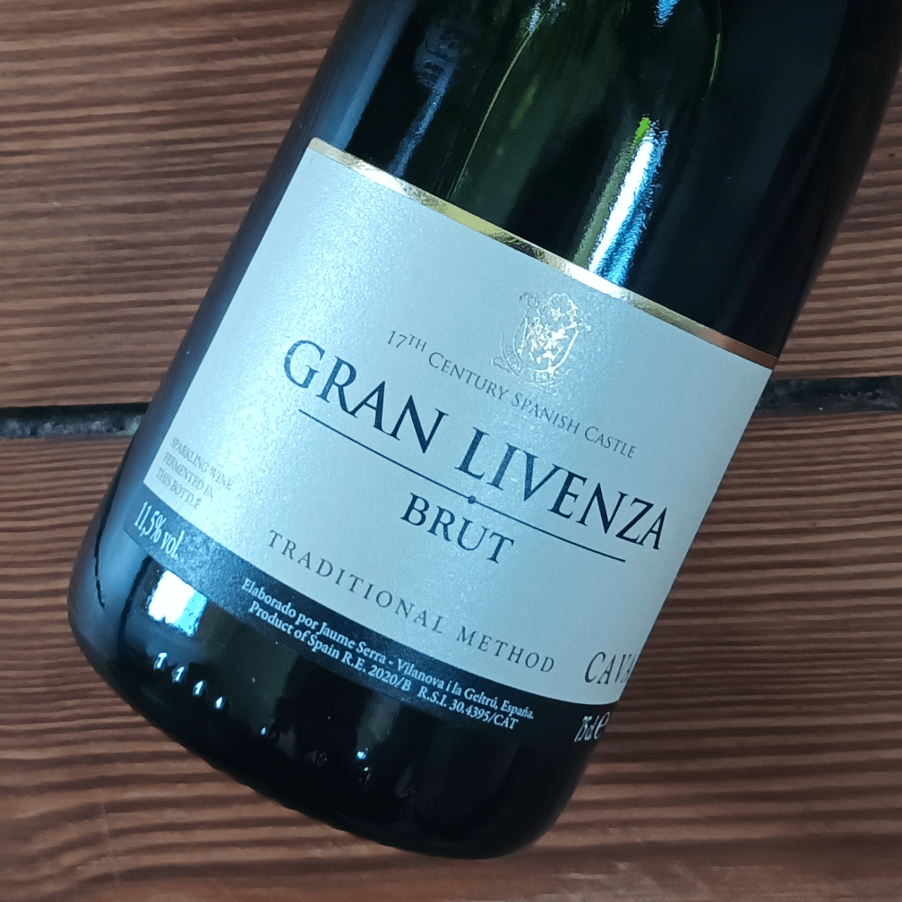 Gran Livenza Cava Brut - wino z Biedronki. Degustacja. Test. Recenzja.