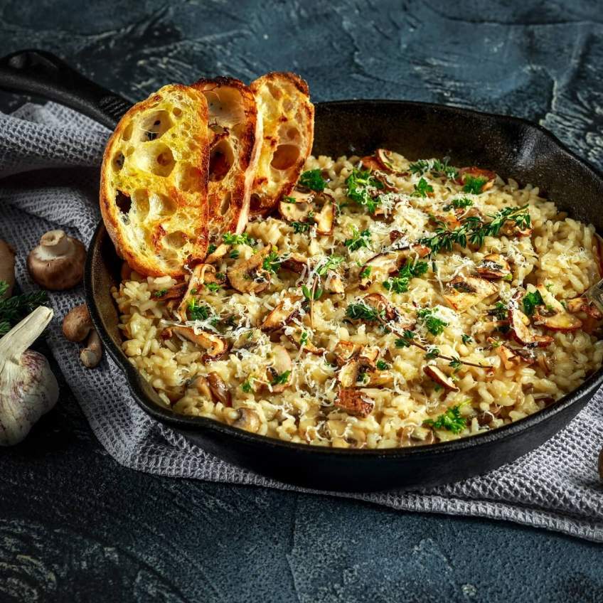 Risotto z grzybami leśnymi z dodatkiem brandy