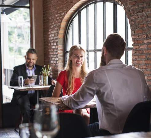 Jak zachować się z klasą, gdy pobyt w restauracji nie spełnia naszych oczekiwań?