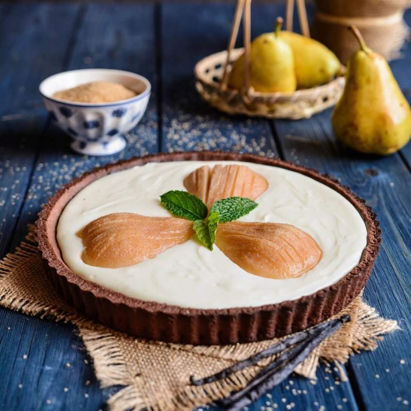Tarta z gruszkami z kremem serowym