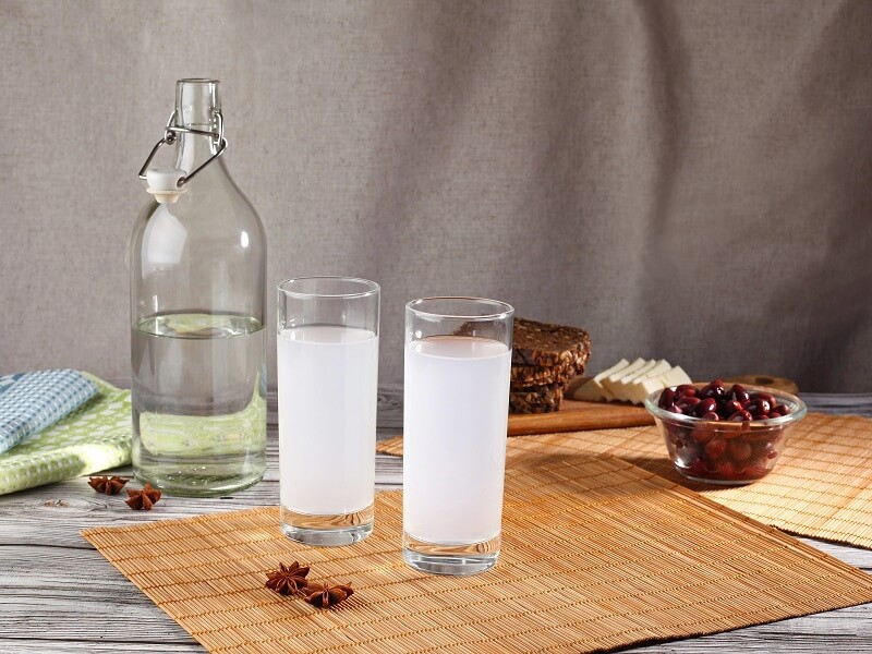 Przewodnik po ouzo